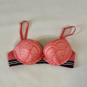 Victoria’s Secret Coral Lacey Bra - Size 32C